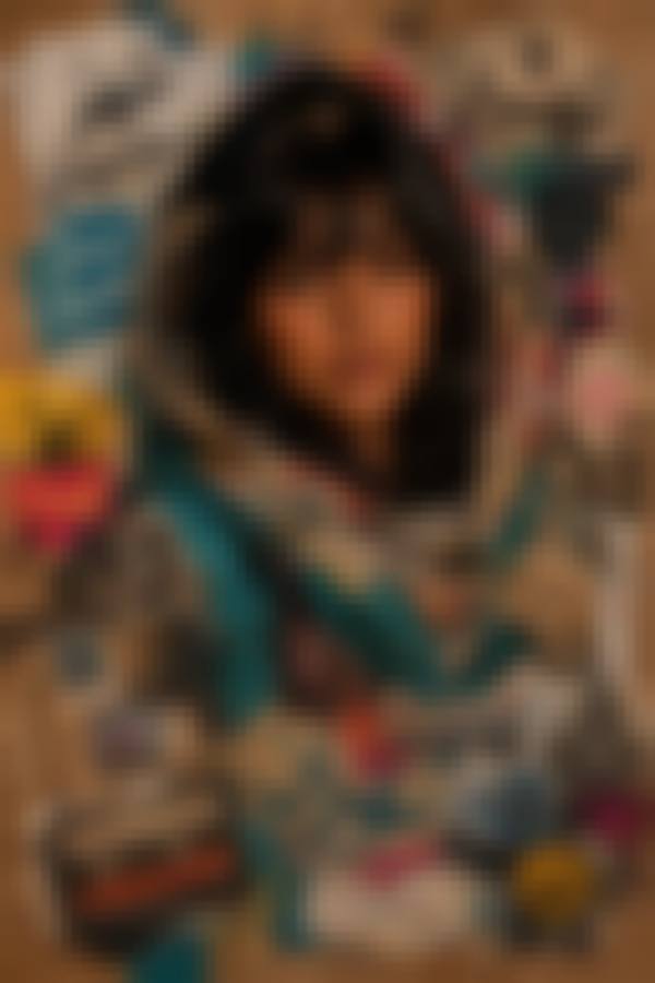کلاژ دخترانه ایرانی — Girly AI image prompt