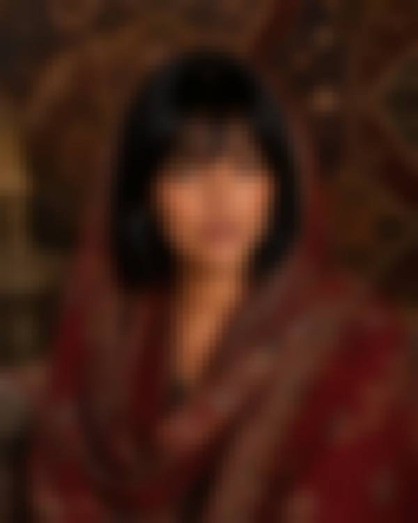 فرش ایرانی — Girly AI image prompt