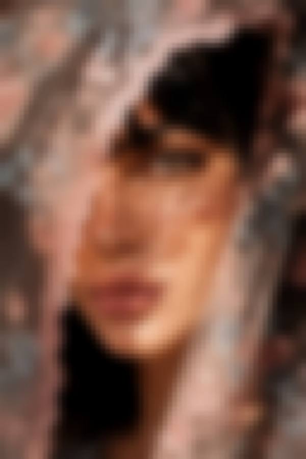Eyes, light and shadow — Girly AI image prompt
